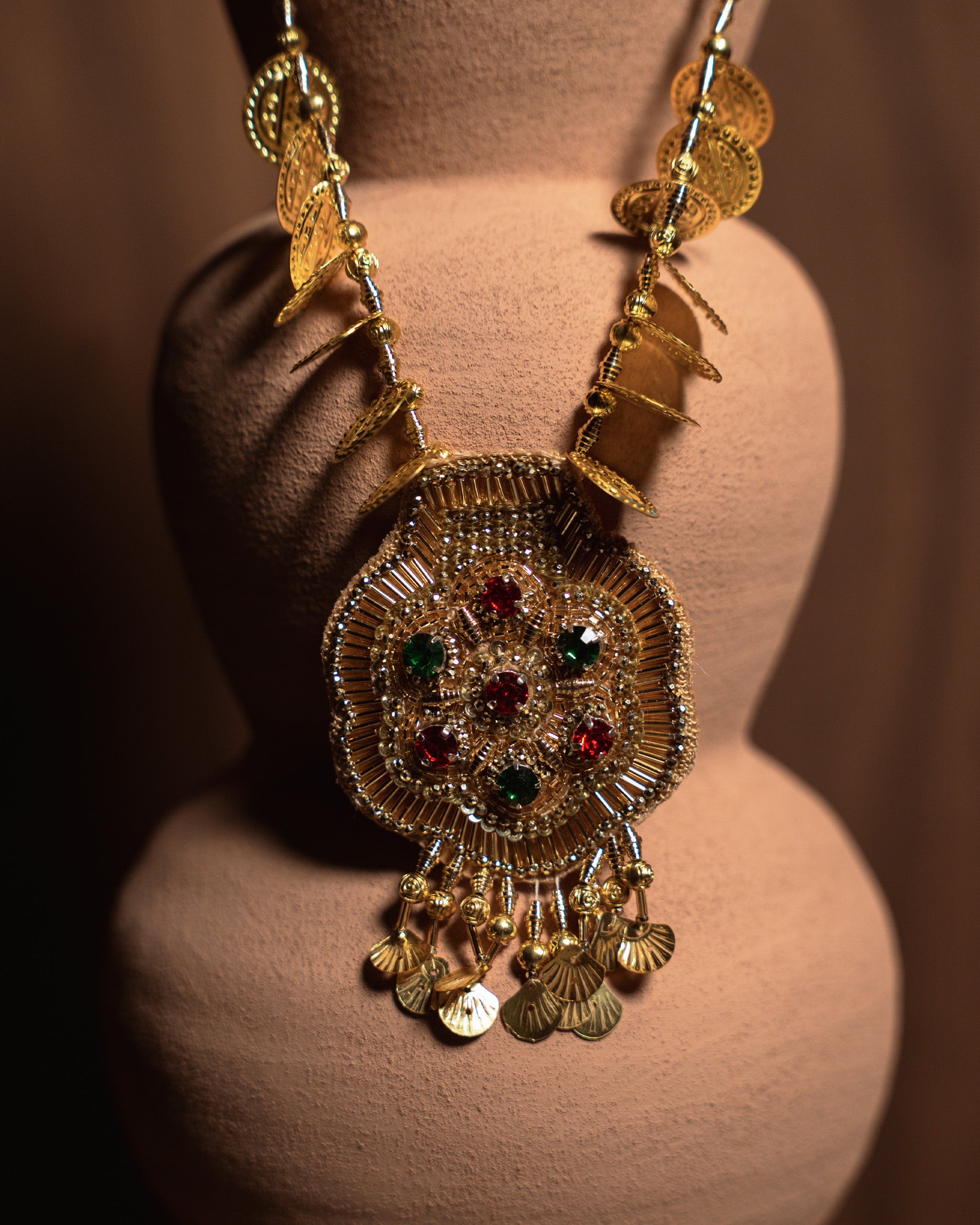 Floral Muriya Necklace